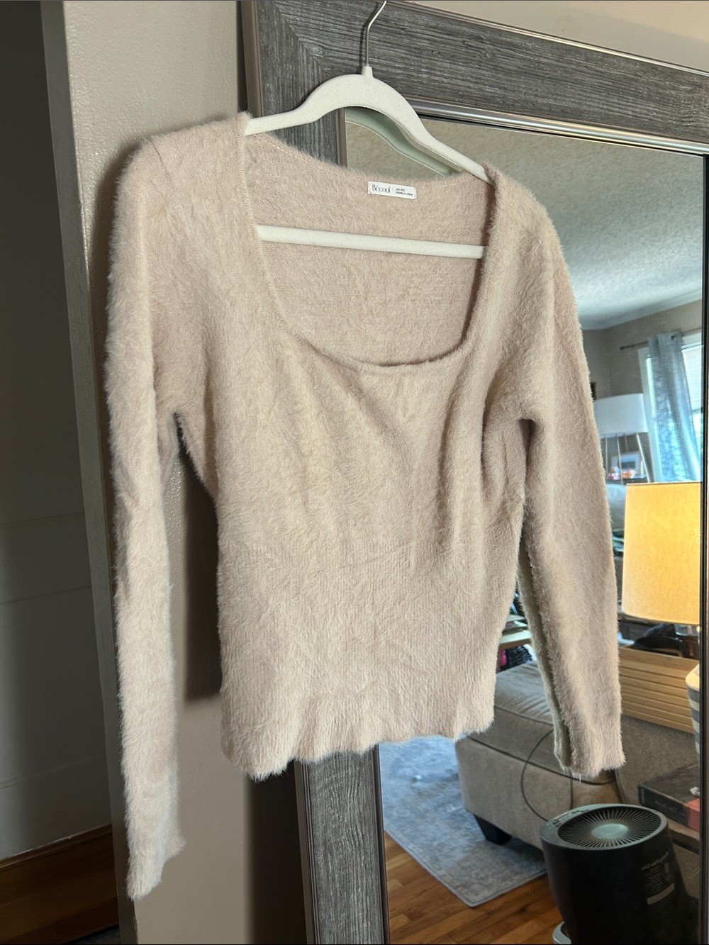 Rouge Helium Soft Fuzzy Scoop-Neck Sweater in Light Blush